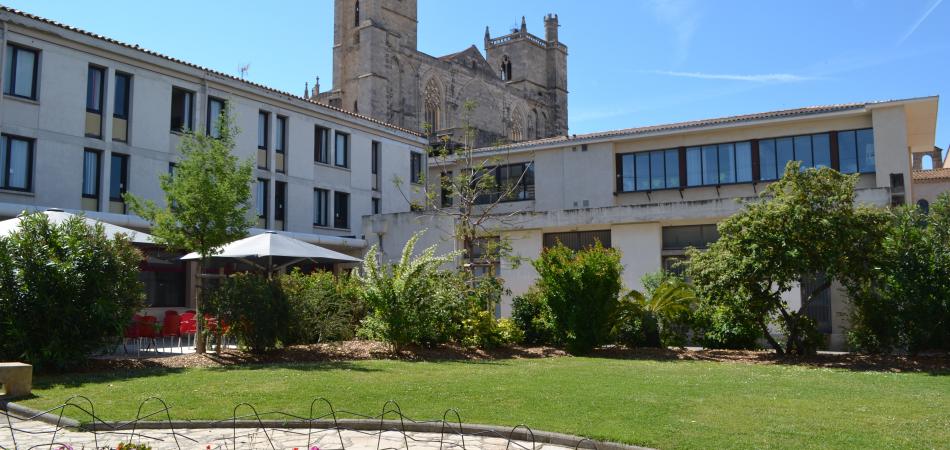 la terrasse et le jardin