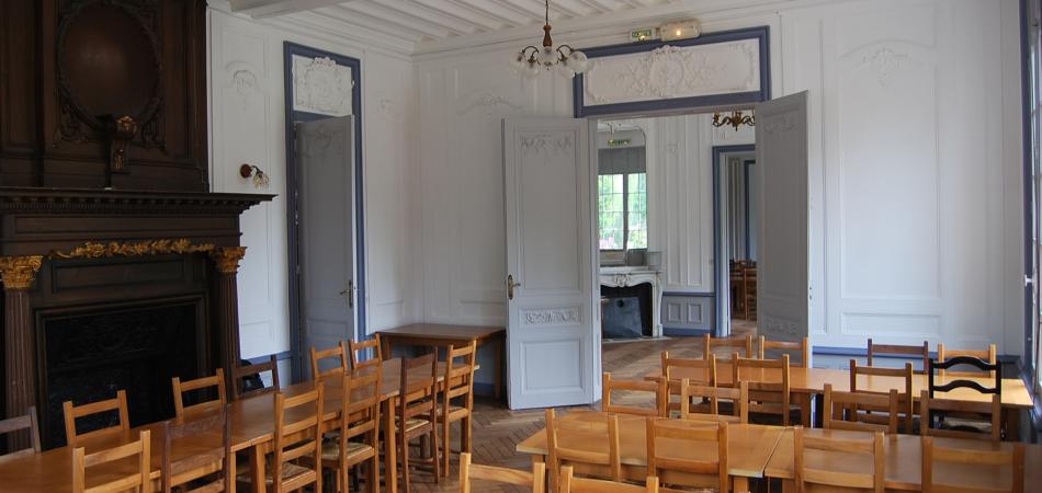 Les Hellandes salle restauration colo